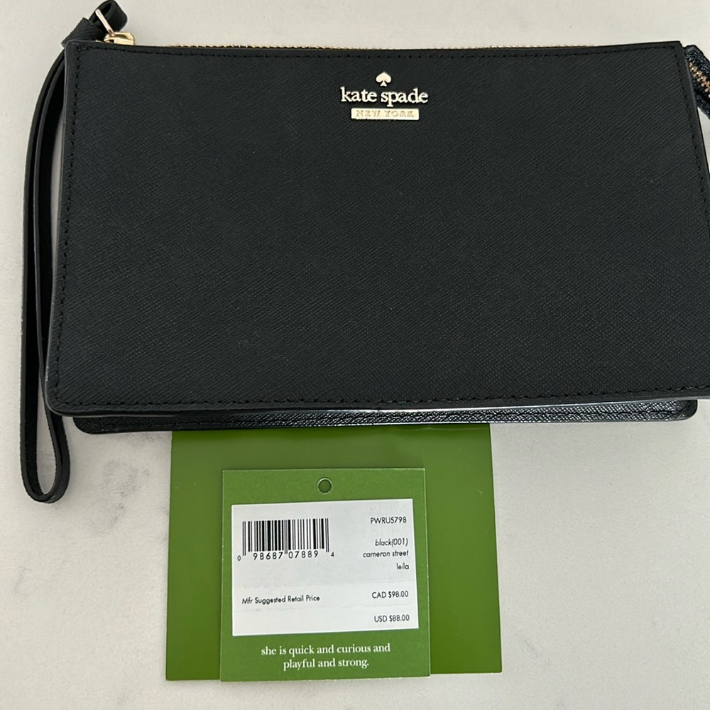 Kate spade wristlet clutch